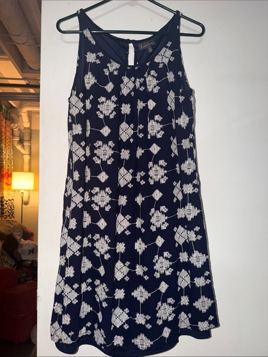 Luxology Dresses & Skirts - Navy and White Sleeveless Dress
